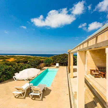 Water Front Shalom Villa Binissafuller