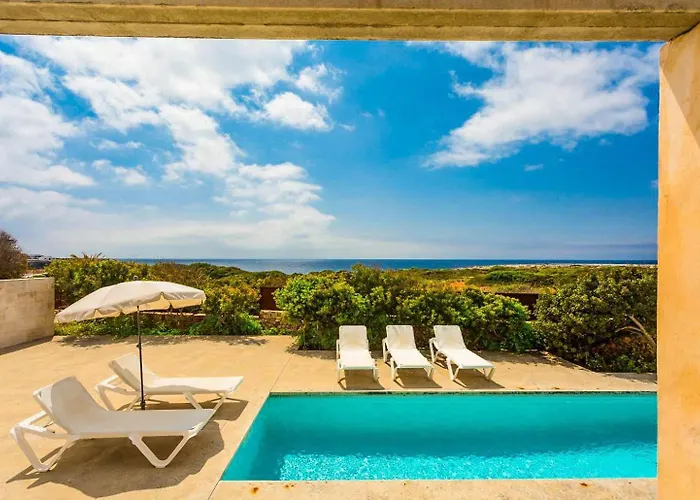 Villa Water Front Shalom Binissafuller