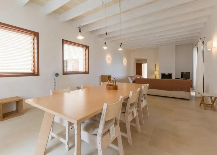 Water Front Shalom Binissafuller