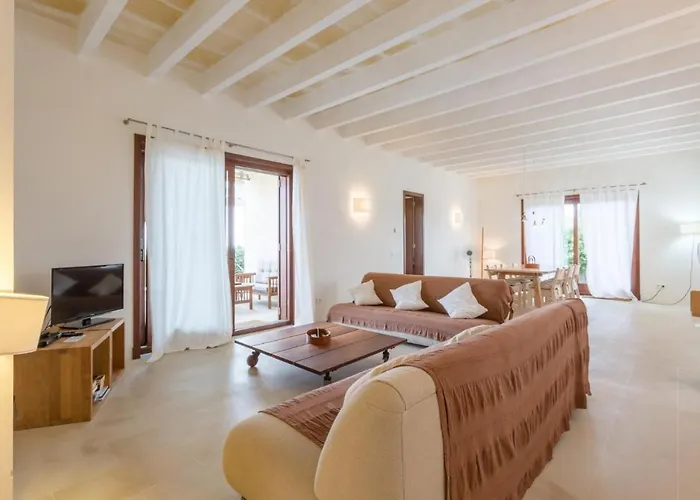 Water Front Shalom Binissafuller