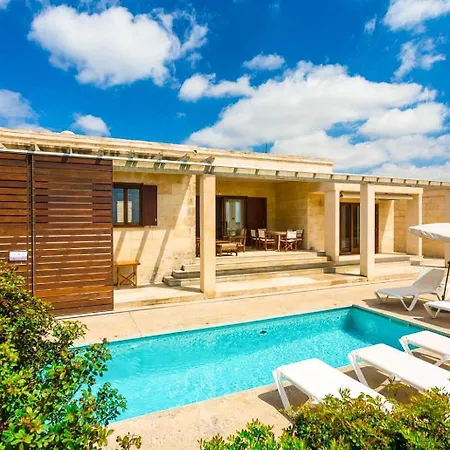 Water Front Shalom Villa *