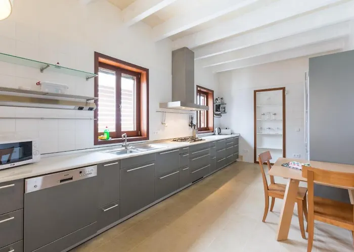 Water Front Shalom * Binisafúller