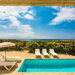 Villa Water Front Shalom Binissafuller